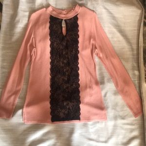 Women’s blouse